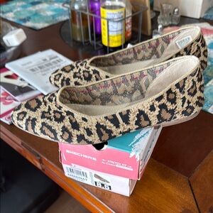 Skechers Brown and Black Leopard Print Flats